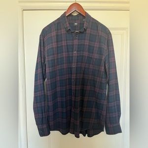 Uniqlo Flannel Plaid Long-Sleeve Shirt
